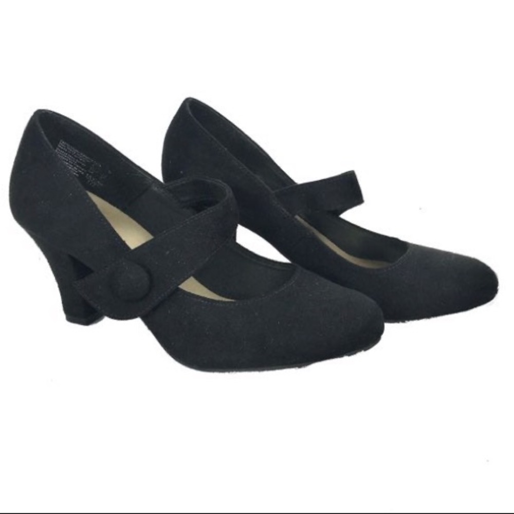 American Eagle Mary Jane Heels